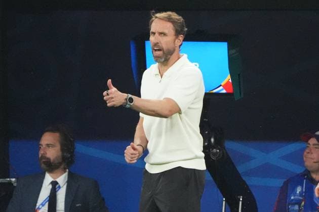 Coach Gareth Southgate England gives instructions Dortmund 10 07 2024 Netherlands vs England, EURO2024 M50, semi-final, EM Arena Dortmund