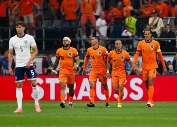 Netherlands v England UEFA EURO, EM, Europameisterschaft,Fussball 2024 Semi-final Xavi Simons of Netherlands celebrates after scoring his sides first goal during the UEFA Euro 2024 Semi-final match between Netherlands and England at Signal Iduna Park, Dortmund UK Newspapers OUT Copyright: xPaulxChestertonx FIL-20342-0117