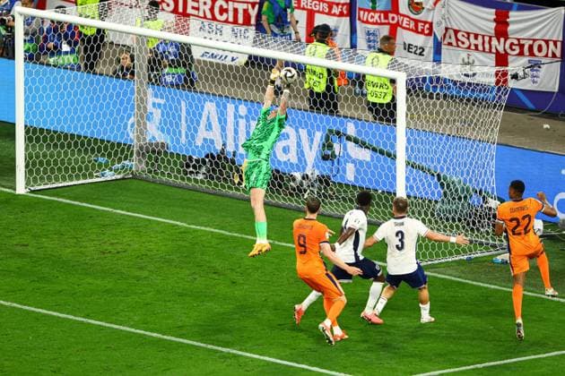 Jordan Pickford of England saves Netherlands v England, UEFA European Championship, EM, Europameisterschaft 2024, Semi Final, Football, BVB Stadion, Dortmund, Germany, 10 Jul 2024 EDITORIAL USE ONLY No use with unauthorised audio, video, data, fixture lists, club league logos or live services. Online in-match use limited to 120 images, no video emulation. No use in betting, games or single club league player publications. Copyright: xKieranxMcManus Shutterstockx 14576895cc