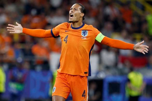 Netherlands v England: Semi-Final - UEFA EURO, EM, Europameisterschaft,Fussball 2024 Virgil van Dijk of Netherlands shouting during the UEFA EURO 2024 semi-final match between Netherlands and England at Football Stadium Dortmund on July 10, 2024 in Dortmund, Germany. Dortmund Football Stadium Dortmund Germany Germany Copyright: xRichardxSellers Sportsphoto APLx 14045382
