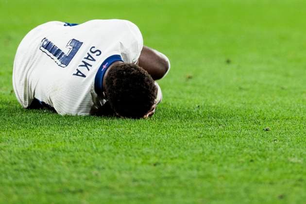 UEFA EURO 2024 Netherlands England 10 07 2024 Bukayo Saka England, 7 is on the ground UEFA EURO 2024 Netherlands England BVB Stadion Dortmund, Dortmund on 10 07 2024 Copyright: xBEAUTIFULxSPORTS Wunderlx