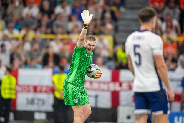 Football, men, season 2023 24, UEFA Euro EM 2024, semi-final in Dortmund, Netherlands England, f l goalkeeper Jordan Pickford England , John Stones England , 10 07 2024, Copyright: xSebastianxRäppold MatthiasxKochx