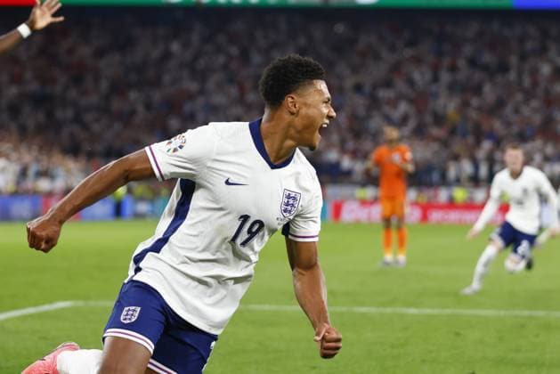 DORTMUND, 10-07-2024, BVB Stadium , European Football Championship Euro2024, Semi finals match no.50 between Netherlands and England. England player Oliver Watkins celebrating his goal 1-2 Netherlands - England (Euro2024)  x25730323x Copyright: