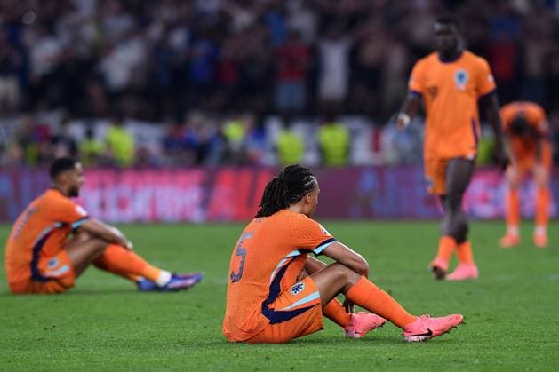 Soccer UEFA EURO 2024 semi-final Netherlands England on 10 07 2024 at BVB Stadion Dortmund in Dortmund Nathan Ake Netherlands disappointed on the ground xRx