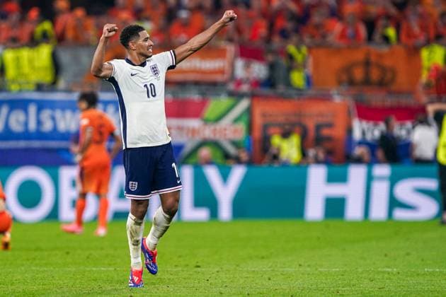 2024-07-10 Netherlands v England - UEFA EURO, EM, Europameisterschaft,Fussball 2024 Semi Final DORTMUND, NETHERLANDS - JULY 10: Jude Bellingham of England celebrates his sides win during the UEFA EURO 2024 Semi Final match between Netherlands and England at BVB Stadion Dortmund on July 10, 2024 in Dortmund, Netherlands. Dortmund BVB Stadion Dortmund Netherlands Content not available for redistribution in The Netherlands directly or indirectly through any third parties. Copyright: xAndrexWeeningx