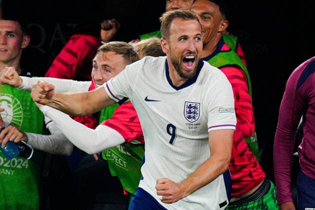 Harry Kane of England celebrates at full-time Netherlands v England, UEFA European Championship, EM, Europameisterschaft 2024, Semi Final, Football, BVB Stadion, Dortmund, Germany - 10 Jul 2024 EDITORIAL USE ONLY No use with unauthorised audio, video, data, fixture lists, club league logos or live services. Online in-match use limited to 120 images, no video emulation. No use in betting, games or single club league player publications. Copyright: xDavexShopland Shutterstockx 14576902du