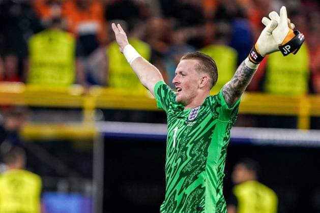 2024-07-10 Netherlands v England - UEFA EURO, EM, Europameisterschaft,Fussball 2024 Semi Final DORTMUND, NETHERLANDS - JULY 10: Jordan Pickford of England celebrates his sides win during the UEFA EURO 2024 Semi Final match between Netherlands and England at BVB Stadion Dortmund on July 10, 2024 in Dortmund, Netherlands. Dortmund BVB Stadion Dortmund Netherlands Content not available for redistribution in The Netherlands directly or indirectly through any third parties. Copyright: xAndrexWeeningx