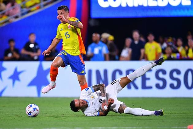 RECORD DATE NOT STATED Copa America USA 2024 Uruguay vs Colombia - Semifinal Matheus Uribe (L) of Colombia fights for the ball with Darwin Nunez (R) of Uruguay during the CONMEBOL Copa America 2024 Semi-final match between Uruguay and Colombia, at Bank of America Stadium, on July 10, 2024 in Charlotte, North Carolina, United States. CHARLOTTE NORTH CAROLINA UNITED STATES  Copyright: xAdrianxMaciasx 20240710205305_CA_SF_2024_URU_COL_URIBE196