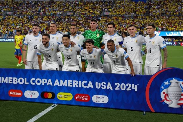 July 10, 2024, Charlotte, North Carolina, U.S: Uruguay teammates pose for a team photo before the CONMEBOL Copa America semi-final match between Uruguay and Columbia at Bank of America Stadium in Charlotte, NC on July 10, 2024. Charlotte U.S - ZUMAk149 20240710_zsp_k149_074 Copyright: xCoryxKnowltonx