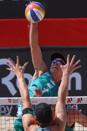 BEACHVOLLEYBALL - Beach Pro Vienna VIENNA,AUSTRIA,11.JUL.24 - Beach volleyball, Beachvolleyball - A1 Beach Pro Vienna. Image shows Paul Burnett (AUS).  GEPAxpictures xMathiasxMandl