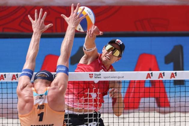 BEACHVOLLEYBALL - Beach Pro Vienna VIENNA,AUSTRIA,11.JUL.24 - Beach volleyball, Beachvolleyball - A1 Beach Pro Vienna. Image shows Julian Hoerl (AUT).  GEPAxpictures xMathiasxMandl