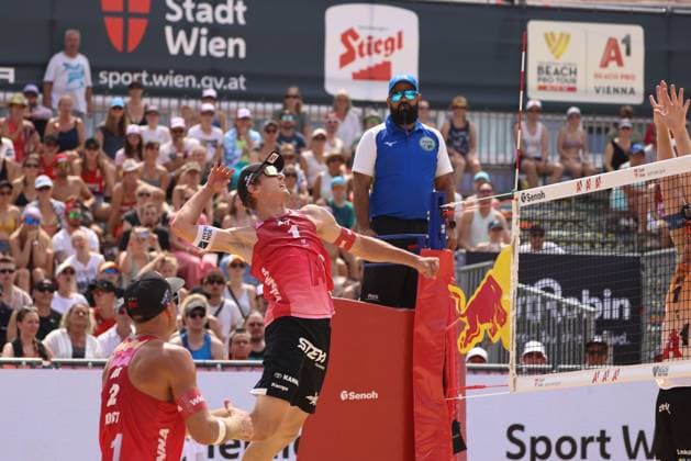 BEACHVOLLEYBALL - Beach Pro Vienna VIENNA,AUSTRIA,11.JUL.24 - Beach volleyball, Beachvolleyball - A1 Beach Pro Vienna. Image shows Julian Hoerl and Alexander Horst (AUT).  GEPAxpictures xMathiasxMandl