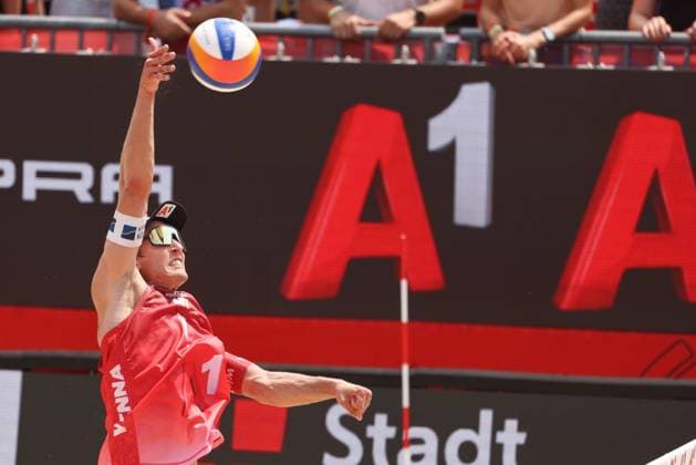 BEACHVOLLEYBALL - Beach Pro Vienna VIENNA,AUSTRIA,11.JUL.24 - Beach volleyball, Beachvolleyball - A1 Beach Pro Vienna. Image shows Julian Hoerl (AUT).  GEPAxpictures xMathiasxMandl