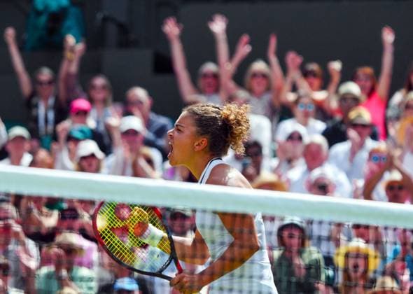 Jasmine Paolini celebrates during her semi final match Wimbledon Tennis Championships, Day 11, The All England Lawn Tennis and Croquet Club, London, UK - 11 Jul 2024  Copyright: xJavierxGarcia Shutterstockx 14580280dh