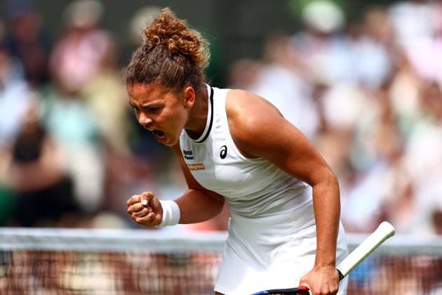Jasmine Paolini celebrates during her semi final match Wimbledon Tennis Championships, Day 11, The All England Lawn Tennis and Croquet Club, London, UK - 11 Jul 2024  Copyright: xJamesxMarsh Shutterstockx 14580282cr