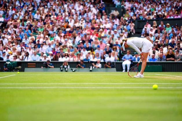 Donna Vekic dejected during her semi final match Wimbledon Tennis Championships, Day 11, The All England Lawn Tennis and Croquet Club, London, UK - 11 Jul 2024  Copyright: xJavierxGarcia Shutterstockx 14580280ee