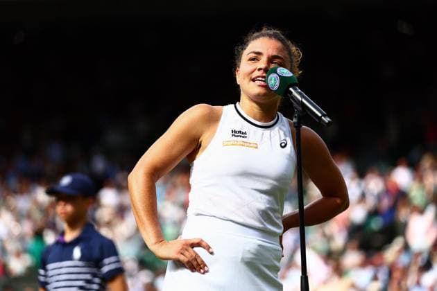 Jasmine Paolini celebrates victory in her semi final match Wimbledon Tennis Championships, Day 11, The All England Lawn Tennis and Croquet Club, London, UK - 11 Jul 2024  Copyright: xJamesxMarsh Shutterstockx 14580282ea