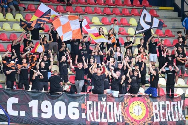 RECORD DATE NOT STATED MFK Ruzomberok fans during UEFA Europa league match, MFK Ruzomberok - FC Tobol Kostanaj, 11. july 2024 Ruzomberok Slovakia Copyright: xx DSC_6553
