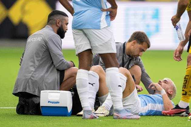 240711 Vlad Dragomir of Pafos in pain during the UEFA Europa League qualification match between Elfsborg and Pafos on July 11, 2024 in Boras Photo Jörgen Jarnberger BILDBYRAN COP 112 JJ0379 fotboll football soccer fotball uefa europa league kval qualifying round qualification elfsborg pafos bbeng  Copyright: JÖRGENxJARNBERGER BB240711JJ062