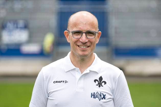 11 07 2024, xfux, Football 2 Bundesliga, SV Darmstadt 98 photo session season 2024 25 portrait session 2024 2025, emspor, v l Alexander Lesch SV Darmstadt 1898 e V 2 BL, portrait session 2024 2025 Darmstadt