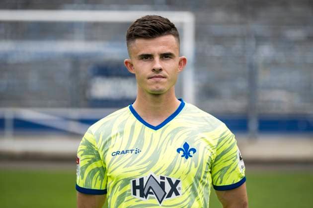 11 07 2024, xfux, Football 2 Bundesliga, SV Darmstadt 98 photo appointment season 2024 25 portrait appointment 2024 2025, emspor, v l Karol Niemczycki SV Darmstadt 1898 e V 2 BL, portrait appointment 2024 2025 Darmstadt