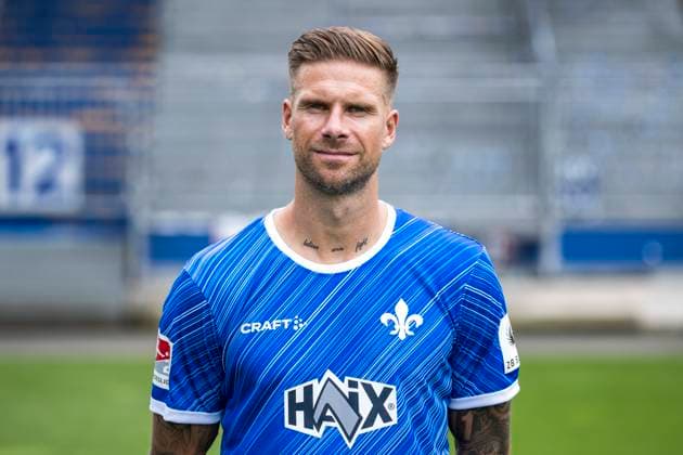11 07 2024, xfux, Football 2 Bundesliga, SV Darmstadt 98 photo appointment season 2024 25 portrait appointment 2024 2025, emspor, v l Tobias Kempe SV Darmstadt 1898 e V 2 BL, portrait appointment 2024 2025 Darmstadt