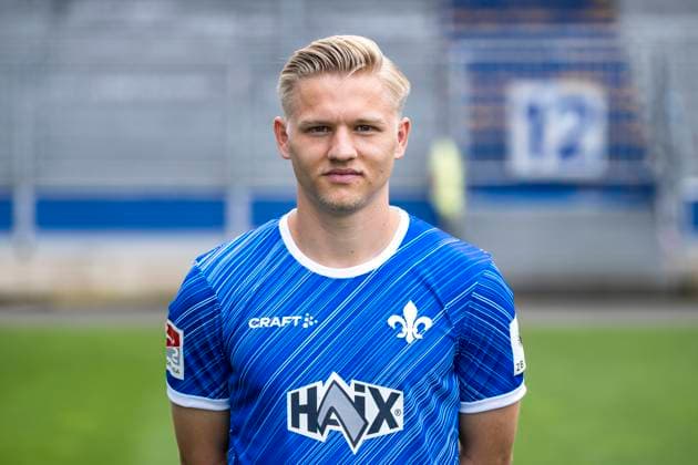 11 07 2024, xfux, Football 2 Bundesliga, SV Darmstadt 98 photo session season 2024 25 portrait session 2024 2025, emspor, v l Andreas Mueller Müller SV Darmstadt 1898 e V 2 BL, portrait session 2024 2025 Darmstadt