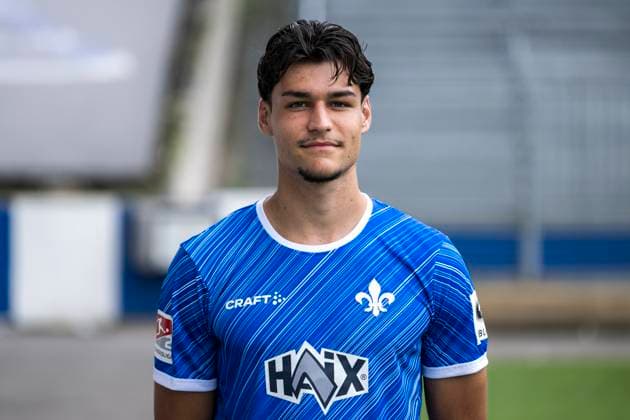 11 07 2024, xfux, Football 2 Bundesliga, SV Darmstadt 98 photo appointment season 2024 25 portrait appointment 2024 2025, emspor, v l Nico Baier SV Darmstadt 1898 e V 2 BL, portrait appointment 2024 2025 Darmstadt