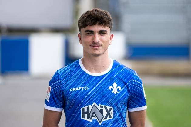 11 07 2024, xfux, Football 2 Bundesliga, SV Darmstadt 98 photo appointment season 2024 25 portrait appointment 2024 2025, emspor, v l Asaf Arania SV Darmstadt 1898 e V 2 BL, portrait appointment 2024 2025 Darmstadt