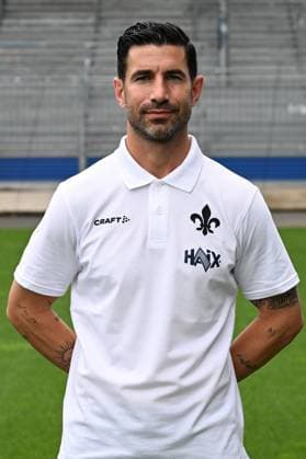11 07 2024, xscotx, Fußball 2 Bundesliga, 2 BL SV Darmstadt 98 Fototermin Saison 2024 25 Porträttermin 2024 2025 emspor, v l Co Trainer Ovid Hajou SV Darmstadt 98 DFL DFB REGULATIONS PROHIBIT ANY USE OF PHOTOGRAPHS as IMAGE SEQUENCES and or QUASI VIDEO Darmstadt