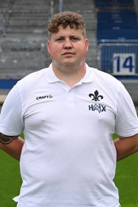 11 07 2024, xscotx, Fußball 2 Bundesliga, 2 BL SV Darmstadt 98 Fototermin Saison 2024 25 Porträttermin 2024 2025 emspor, v l Betreuer Jonas Nietzel DFL DFB REGULATIONS PROHIBIT ANY USE OF PHOTOGRAPHS as IMAGE SEQUENCES and or QUASI VIDEO Darmstadt
