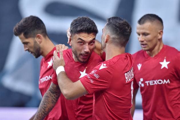 2024.07.11 Krakow Pilka nozna, UEFA Liga Europy, sezon 2024 2025 Wisla Krakow - KF Llapi 1932 Podujevo N z Pilkarze Wisly, radosc po bramce na 1-0, gol, bramka, Marc Carbo Bellapart, Igor Sapala, Angel Rodado, Bartosz Jaroch Foto Krzysztof Porebski PressFocus 2024.07.11 Krakow Football, UEFA Europa League, 2024 25 season Wisla Krakow - KF Llapi 1932 Podujeve Pilkarze Wisly, radosc po bramce na 1-0, gol, bramka, Marc Carbo Bellapart, Igor Sapala, Angel Rodado, Bartosz Jaroch Credit: Krzysztof Porebski PressFocus NEWSPIX.PL --- Newspix.pl 20240711PF_KP00008