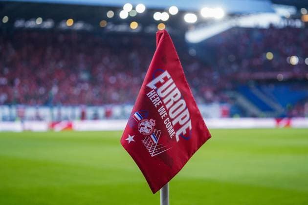 11.07.2024 KRAKOW UL. REYMONTA ( POLAND ) PILKA NOZNA ( FOOTBALL ) LIGA EUROPY UEFA ( UEFA EUROPA LEAGUE ) - 1. RUNDA ELIMINACJI ( FIRST QUALIFYING ROUND ) MECZ WISLA KRAKOW - KF LLAPI PODUJEVO ( GAME ) NZ PROPORZEC FLAGA EUROPE HERE WE COME WISLA KRAKOW FOTO BORYS GOGULSKI CYFRASPORT NEWSPIX.PL --- Newspix.pl  20240711_CSBG_0001