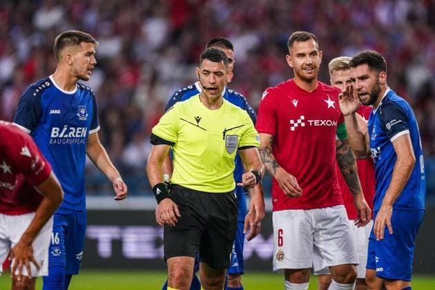 11.07.2024 KRAKOW UL. REYMONTA ( POLAND ) PILKA NOZNA ( FOOTBALL ) LIGA EUROPY UEFA ( UEFA EUROPA LEAGUE ) - 1. RUNDA ELIMINACJI ( FIRST QUALIFYING ROUND ) MECZ WISLA KRAKOW - KF LLAPI PODUJEVO ( GAME ) NZ ILIR KRASNIQI SEDZIA ( REFEREE ) MARC NAGTEGAAL ALAN URYGA FOTO BORYS GOGULSKI CYFRASPORT NEWSPIX.PL --- Newspix.pl  20240711_CSBG_0014