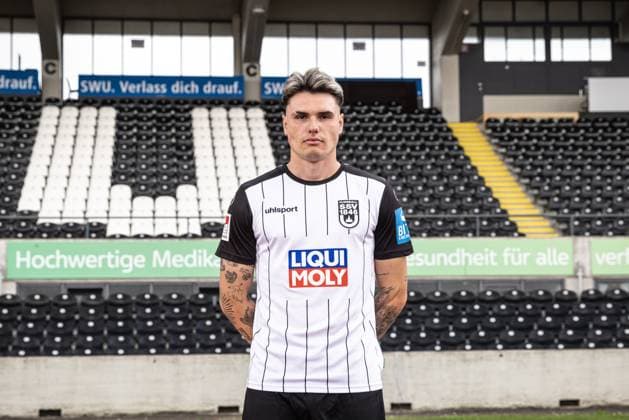 Niklas Kölle SSV Ulm 1846 Soccer 2 Bundesliga, portrait date 2024 2025 Niklas Kölle 17, SSV Ulm 1846 Soccer Ulm Donaustadion Baden Württemberg Germany
