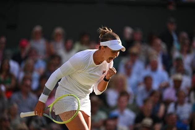 Wimbledon Semi-Final - Krejcikova v Rybakina Barbora Krejcikova (CZE) during her semi final match at the 2024 Wimbledon Championships at the AELTC in London, UK, on July 11, 2024. Photo by Corinne Dubreuil ABACAPRESS.COM London United Kingdom  Copyright: xDubreuilxCorinne ABACAx