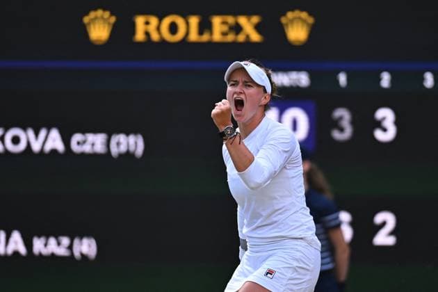 Wimbledon Semi-Final - Krejcikova v Rybakina Barbora Krejcikova (CZE) during her semi final match at the 2024 Wimbledon Championships at the AELTC in London, UK, on July 11, 2024. Photo by Corinne Dubreuil ABACAPRESS.COM London United Kingdom  Copyright: xDubreuilxCorinne ABACAx