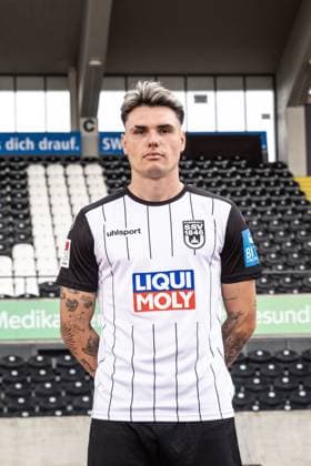 Niklas Kölle SSV Ulm 1846 Soccer 2 Bundesliga, portrait date 2024 2025 Niklas Kölle 17, SSV Ulm 1846 Soccer Ulm Donaustadion Baden Württemberg Germany