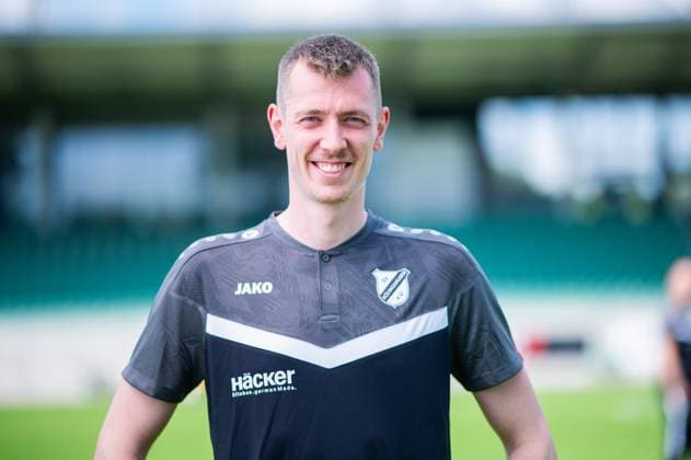Hannes Niemann Physiotherapist and athletics trainer SV Rödinghausen Regionalliga West, portrait date 2024 2025