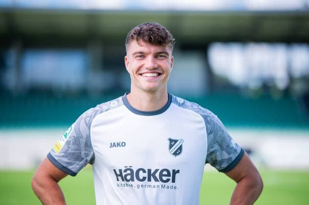 Maximilian Hippe SV Rödinghausen Regionalliga West, portrait date 2024 2025