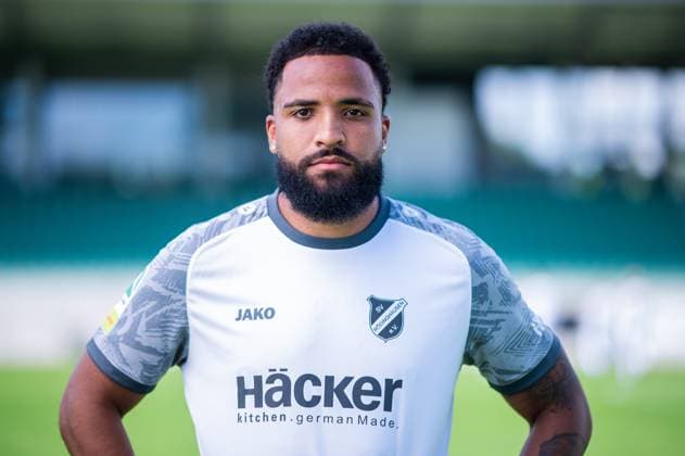 Leon Tia SV Rödinghausen Regionalliga West, portrait date 2024 2025
