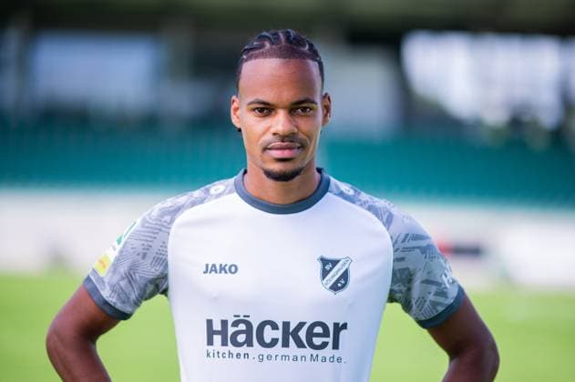 Ayodele Adetula SV Rödinghausen Regionalliga West, portrait date 2024 2025