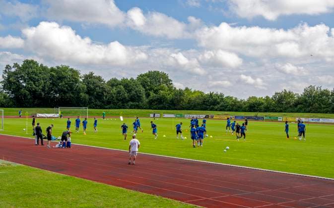 11 07 2024, Football 2 Bundesliga 2024 2025, 1 FC Magdeburg at the summer training camp in Bad Wörishofen in Unterallgäu, training at the stadium on the lower Hart