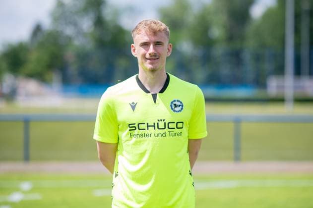 Jonas Kersken DSC Arminia Bielefeld 3 Liga, portrait date 2024 2025