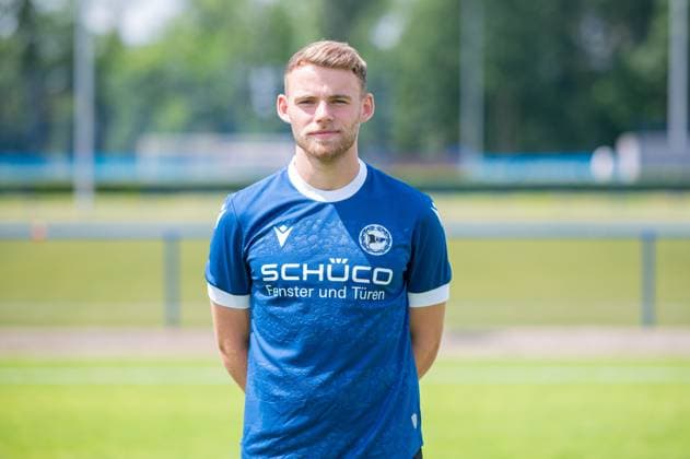 Mika Schroers DSC Arminia Bielefeld 3 Liga, portrait date 2024 2025