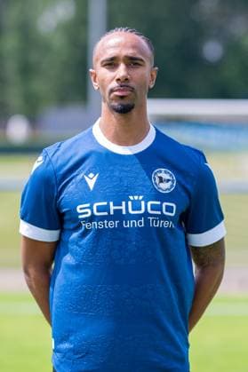 Noah Joel Sarenren Bazee DSC Arminia Bielefeld 3 Liga, portrait date 2024 2025