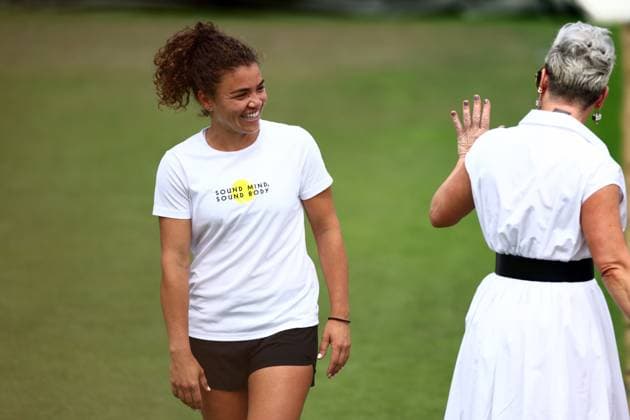 Jasmine Paolini and Pink Wimbledon Tennis Championships, Day 12, The All England Lawn Tennis and Croquet Club, London, UK - 12 Jul 2024  Copyright: xJamesxMarsh Shutterstockx 14581884bj