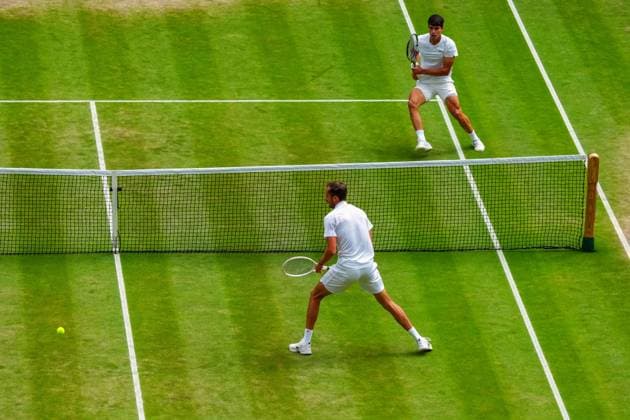 Carlos Alcaraz and Daniil Medvedev during their semi final match Wimbledon Tennis Championships, Day 12, The All England Lawn Tennis and Croquet Club, London, UK - 12 Jul 2024  Copyright: xJavierxGarcia Shutterstockx 14581882aa