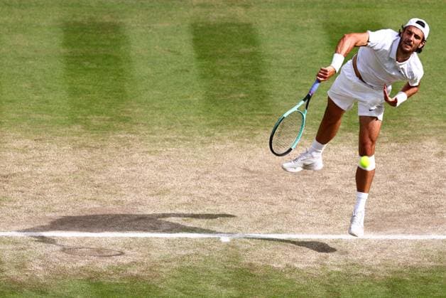 Lorenzo Musetti during his semi final match Wimbledon Tennis Championships, Day 12, The All England Lawn Tennis and Croquet Club, London, UK - 12 Jul 2024  Copyright: xJamesxMarsh Shutterstockx 14581884ef