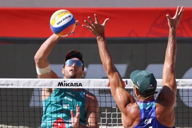 BEACHVOLLEYBALL - Beach Pro Vienna VIENNA,AUSTRIA,13.JUL.24 - Beach volleyball, Beachvolleyball - A1 Beach Pro Vienna. Image shows George Souto Maior Wanderley (BRA).  GEPAxpictures xMathiasxMandl